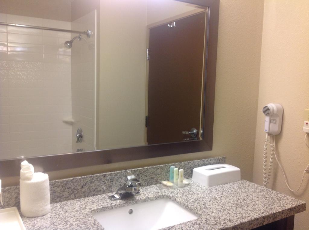 Comfort Inn Dunn Near I-95 Εξωτερικό φωτογραφία