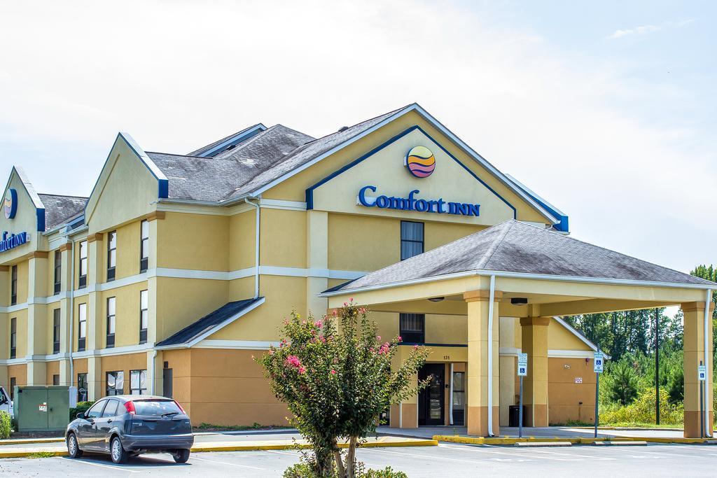 Comfort Inn Dunn Near I-95 Εξωτερικό φωτογραφία